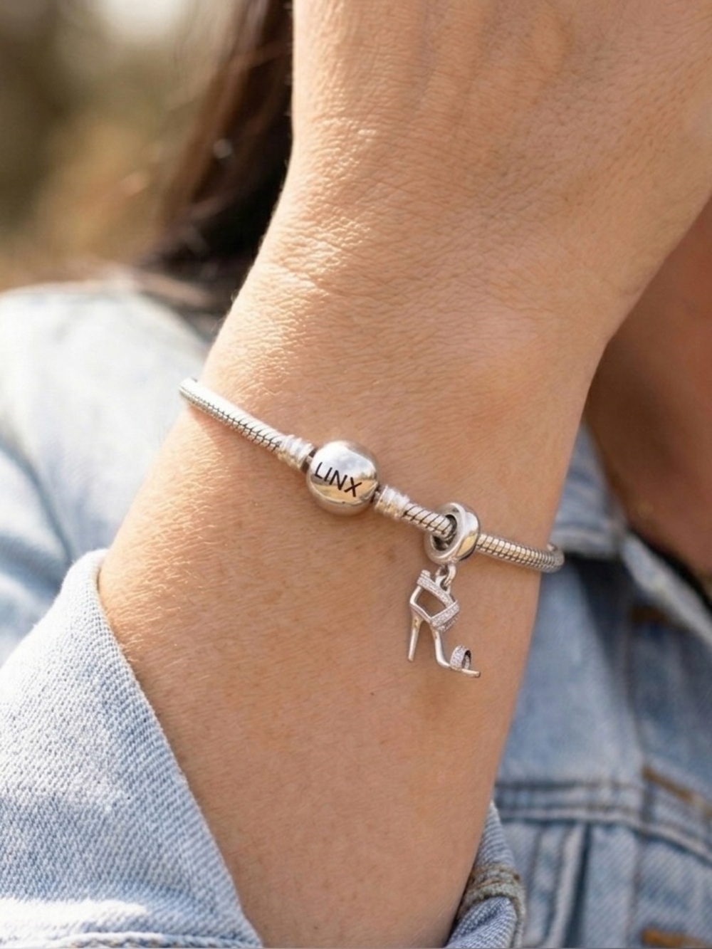 Zircon High Heel Dangle Charm